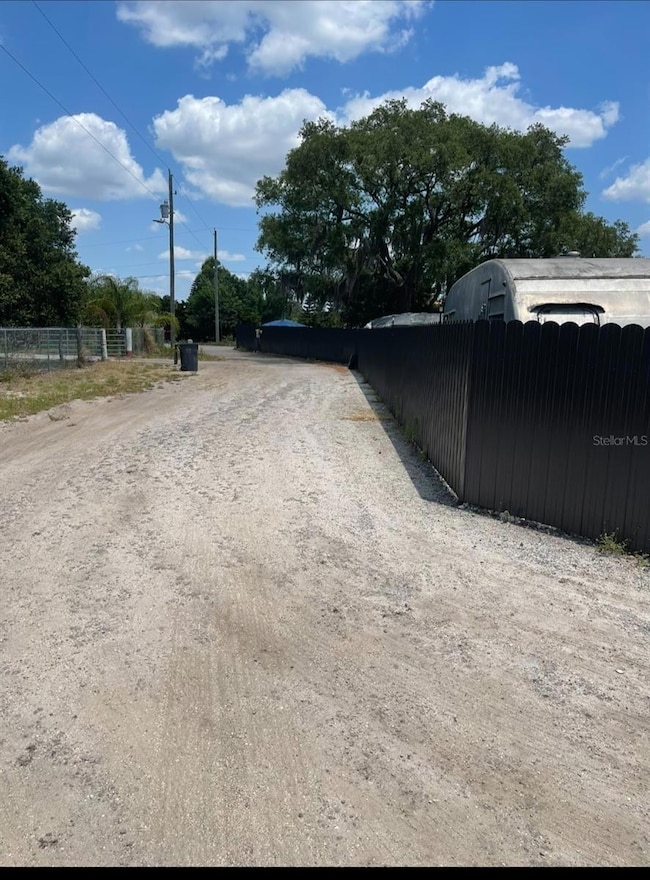 6009 Mckinley Ave, Wimauma, FL 33598 - photo 5