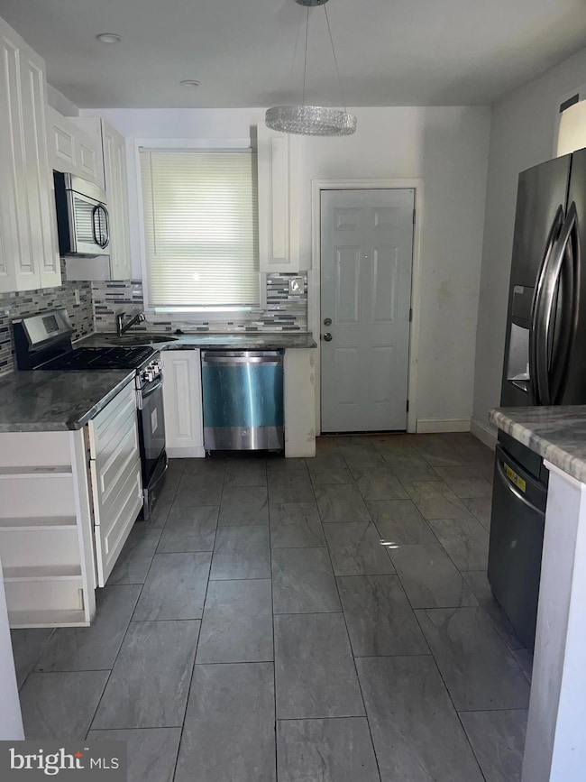 6010 N Lambert St, Philadelphia, PA 19138 - photo 4