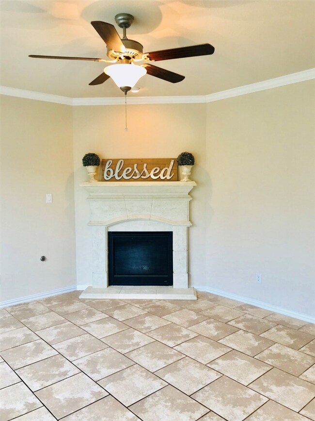 31731 Chapel Rock Ln, Spring, TX 77386 - photo 3