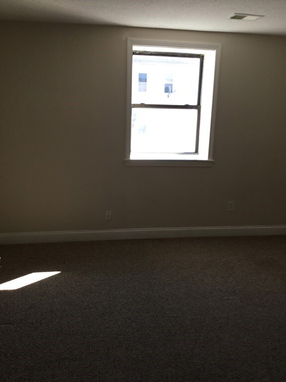 260 Fountain St unit D4, Fall River, MA 02721 - photo 6