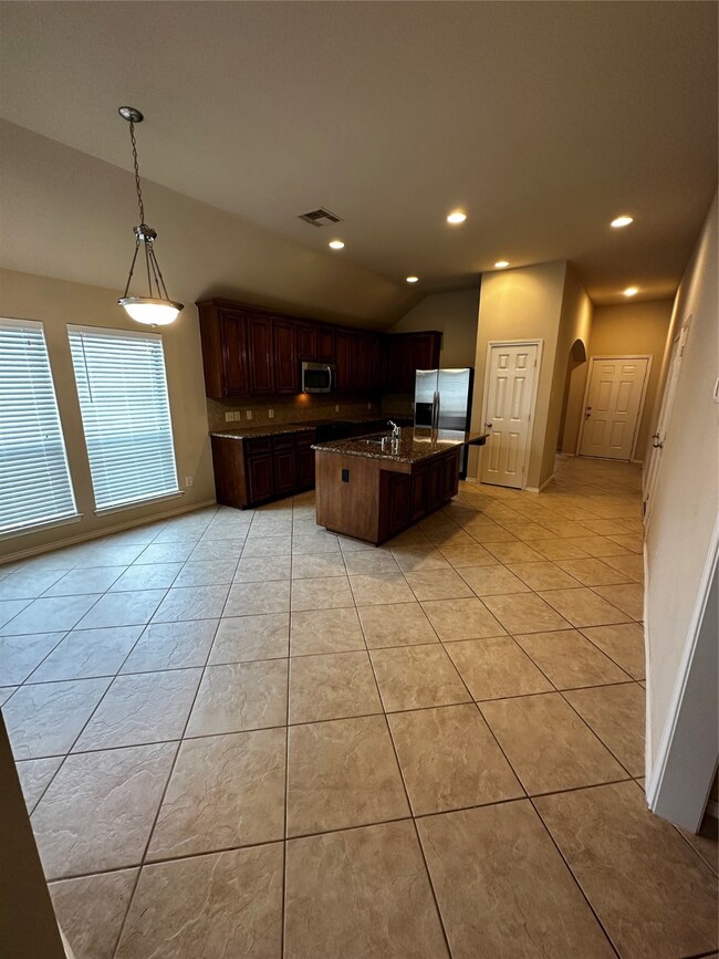 31818 Forest Park Ct, Conroe, TX 77385 - photo 5