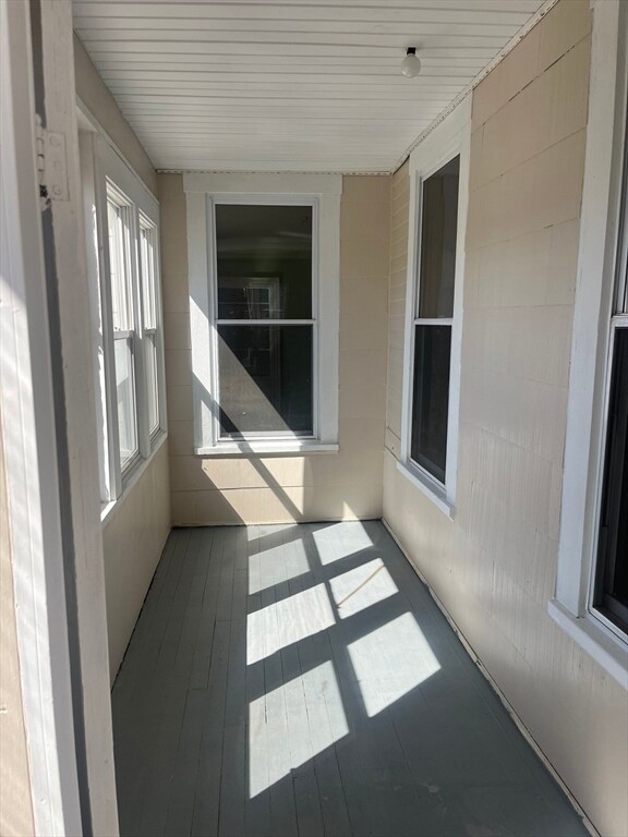 117 Coburn St, Lowell, MA 01850 - photo 4