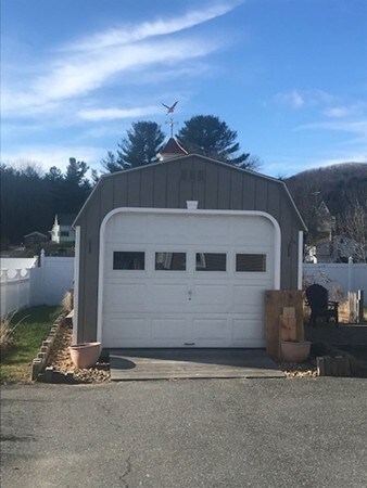 65 Summer St, Warren, MA 01083 - photo 6