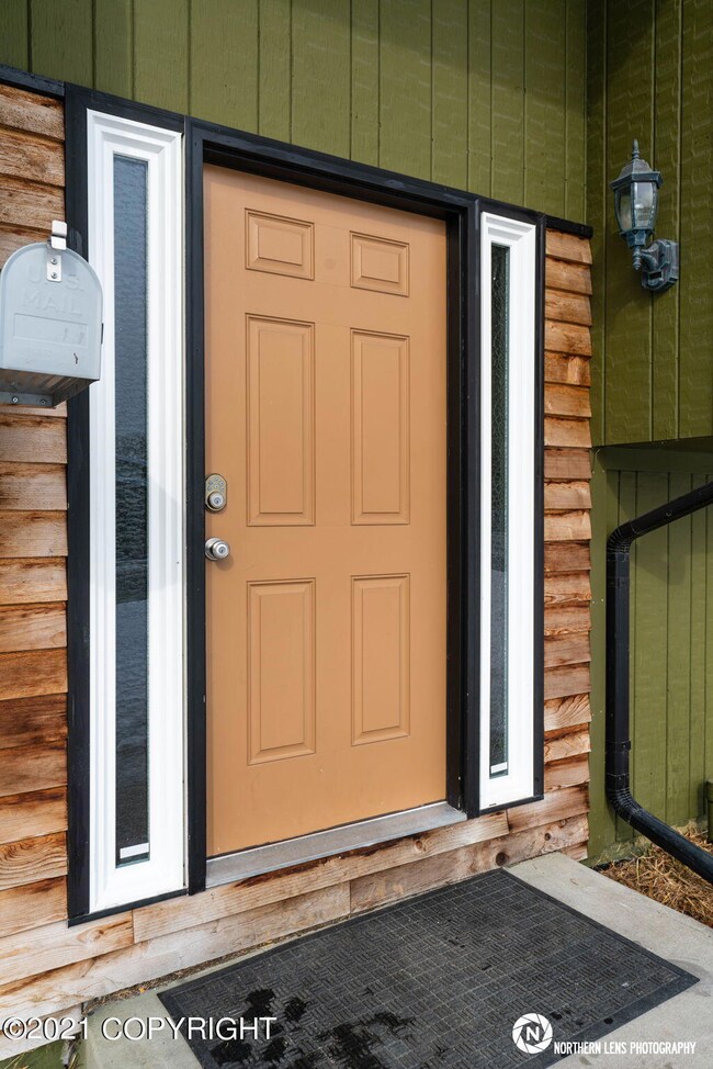 Exterior_14