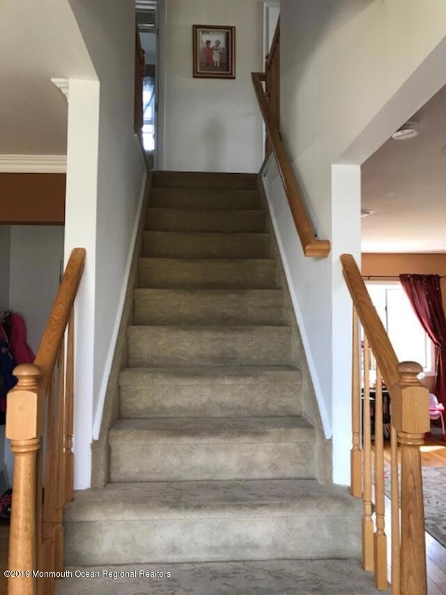 41 Bucknell Dr, Hazlet, NJ 07730 - photo 2