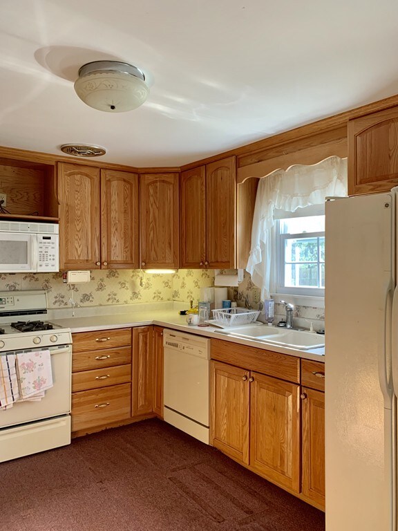 2 Eastview Rd, Hopkinton, MA 01748 - photo 6