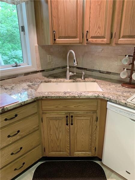 4338 Pine Hollow Rd, Trafford, PA 15085 - photo 5