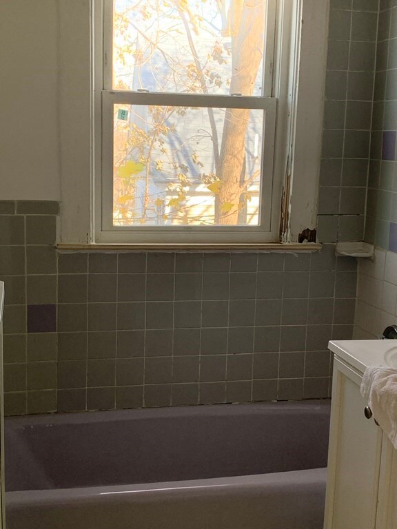 15 Johnswood Rd unit 2, Roslindale, MA 02131 - photo 5