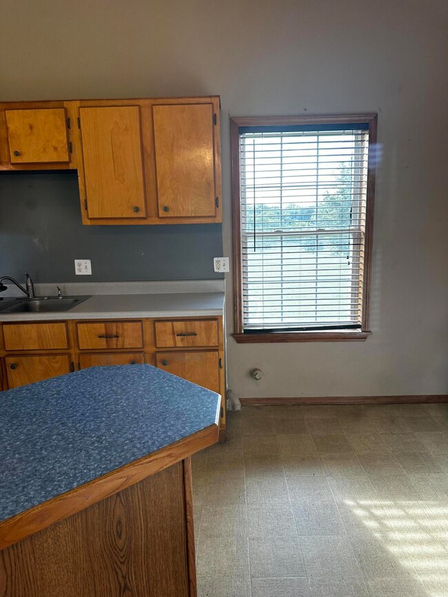 D9A7390F-FC04-4755-B29B-B5A45793E1D6