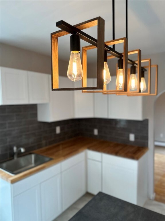 236 Bernice Ave, Woonsocket, RI 02895 - photo 4