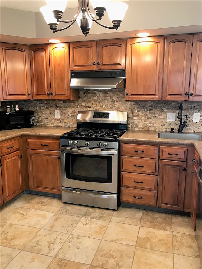 100 Cherry St, Loogootee, IN 47553 - photo 5