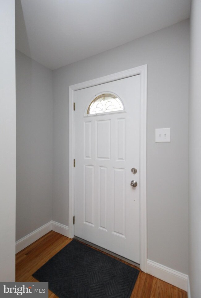 924 Mansion Ave, Haddon Township, NJ 08108 - photo 2