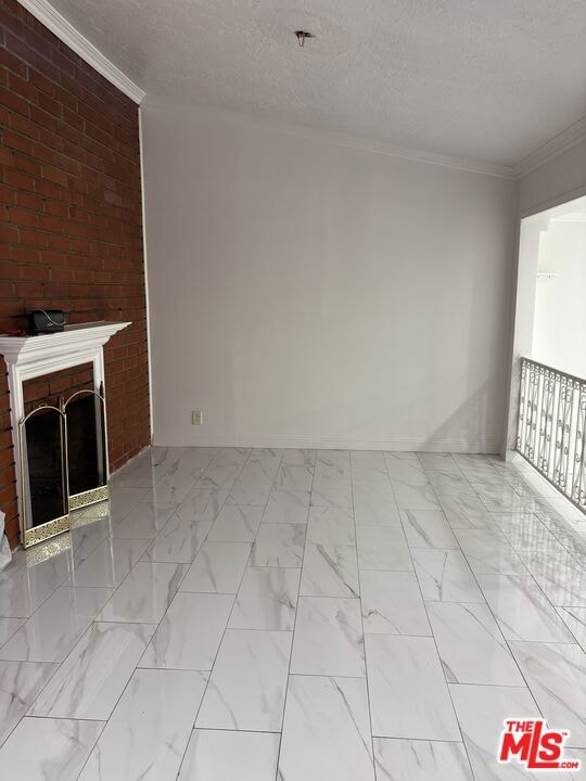 20424 Marilla St, Chatsworth, CA 91311 - photo 7