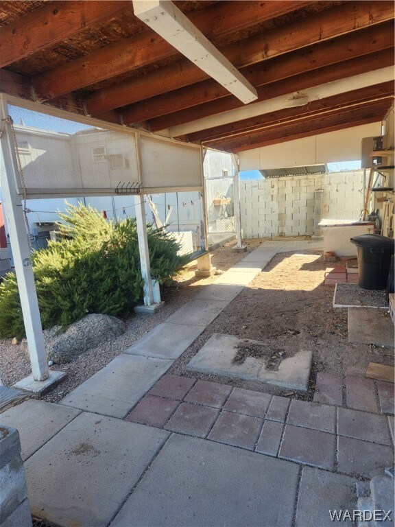 600 Hualapai Creek Dr, Meadview, AZ 86444 - photo 5