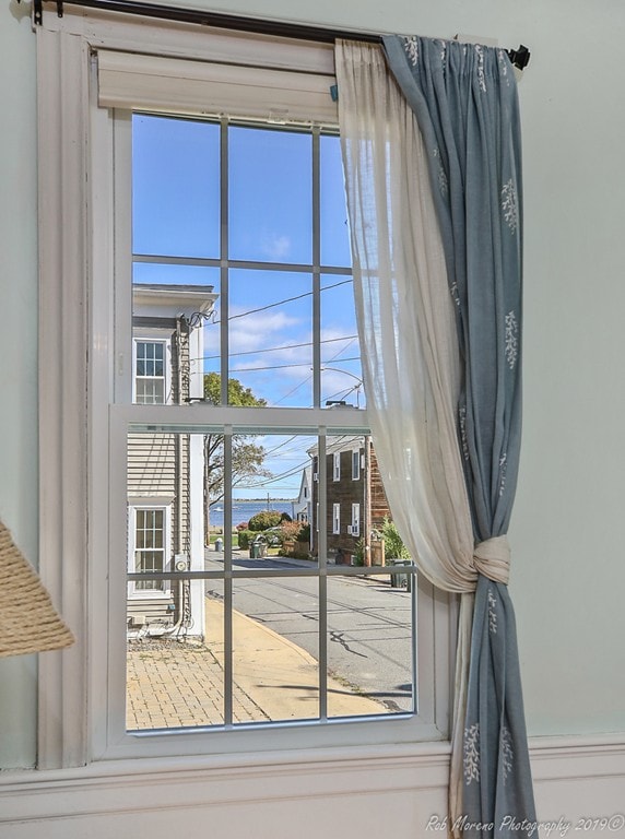 12 Harrison St unit 14, Newburyport, MA 01950 - photo 6