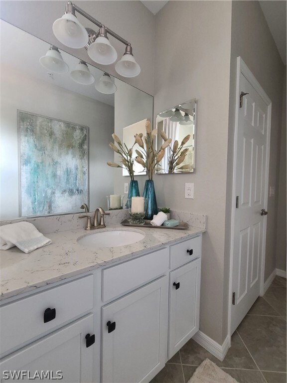 Secondary full bath