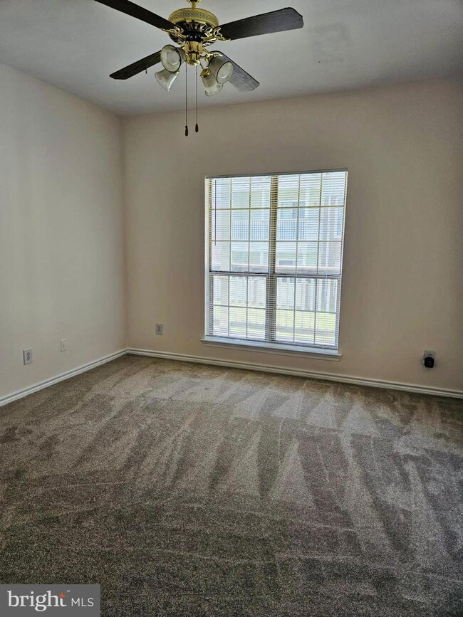 12158 Penderview Ln unit 1721, Fairfax, VA 22033 - photo 7