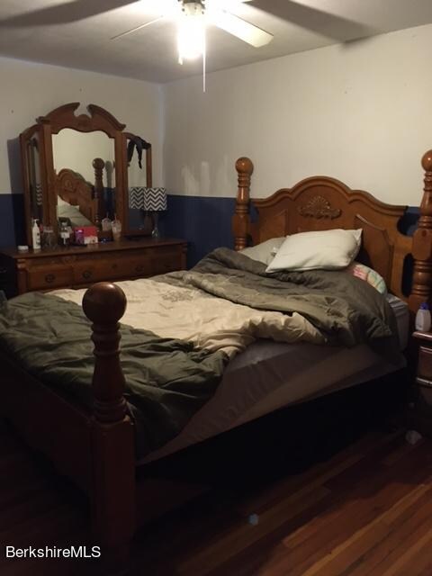 m bedroom