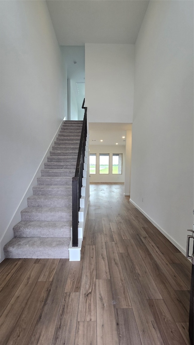 NOT photos of actual home - for representation pur