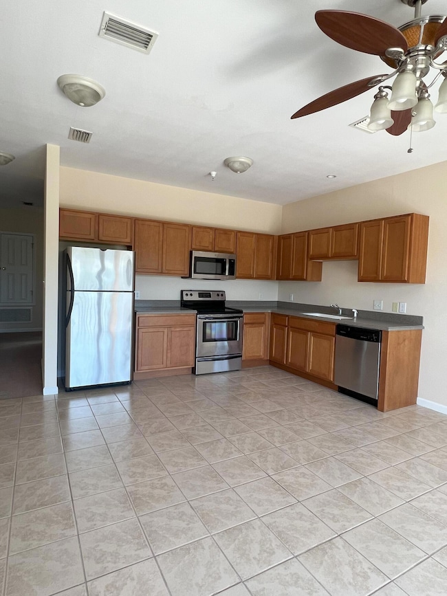 1147 N Bayshore Dr unit C, Valparaiso, FL 32580 - photo 5