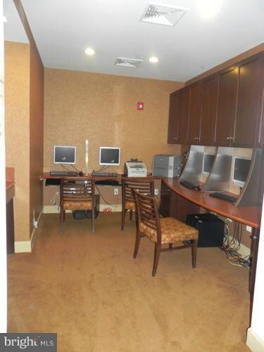 The West Village of Shirlington unit 302, Arlington, VA 22204 - photo 4