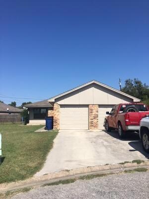 502 Valleyridge Ct unit A, Decatur, TX 76234 - photo 3