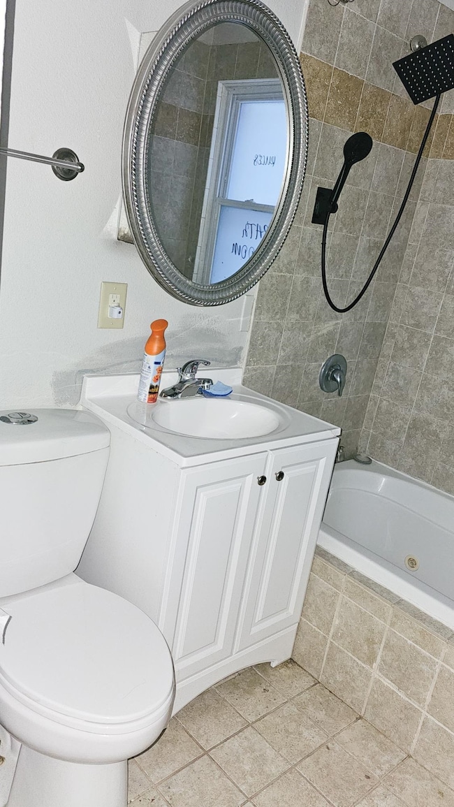 1023 N Court St, Rockford, IL 61103 - photo 7