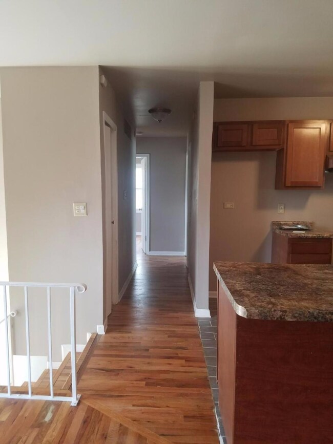 4417 Arbutus Ln, East Chicago, IN 46312 - photo 4