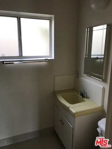 1750 N Sycamore Ave unit 310, Los Angeles, CA 90028 - photo 5