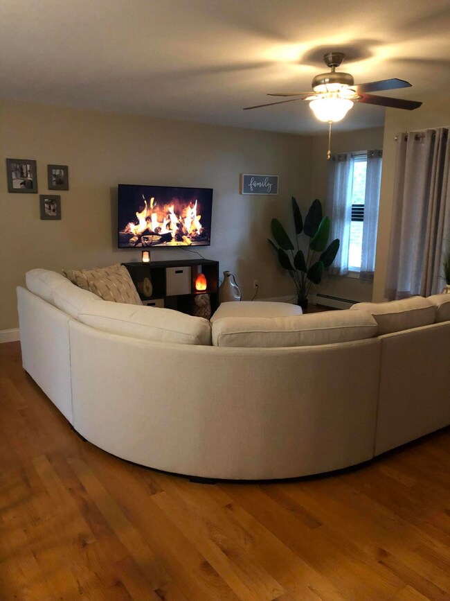 10 Pepperell St, Saco, ME 04072 - photo 6