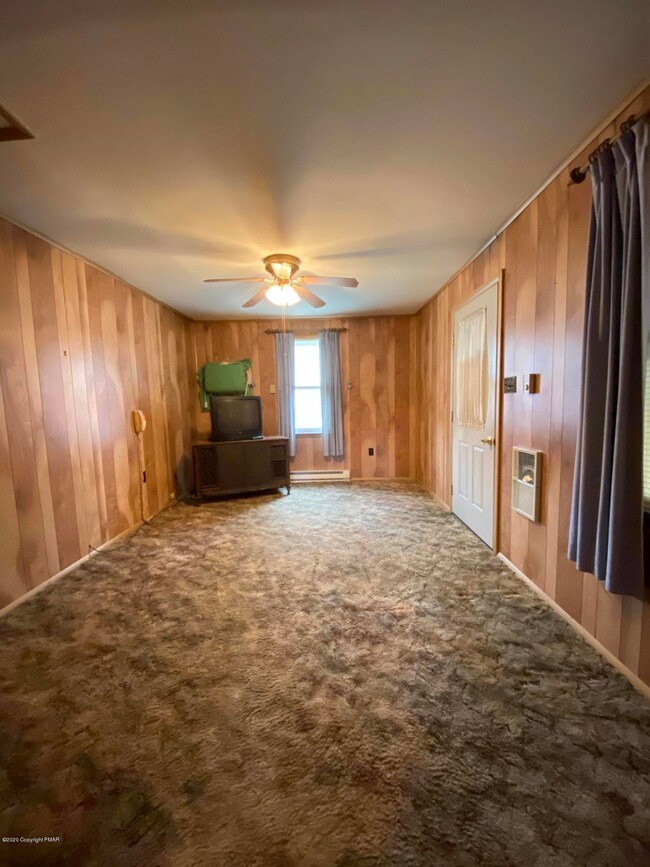 1284 Interchange Rd, Lehighton, PA 18235 - photo 5