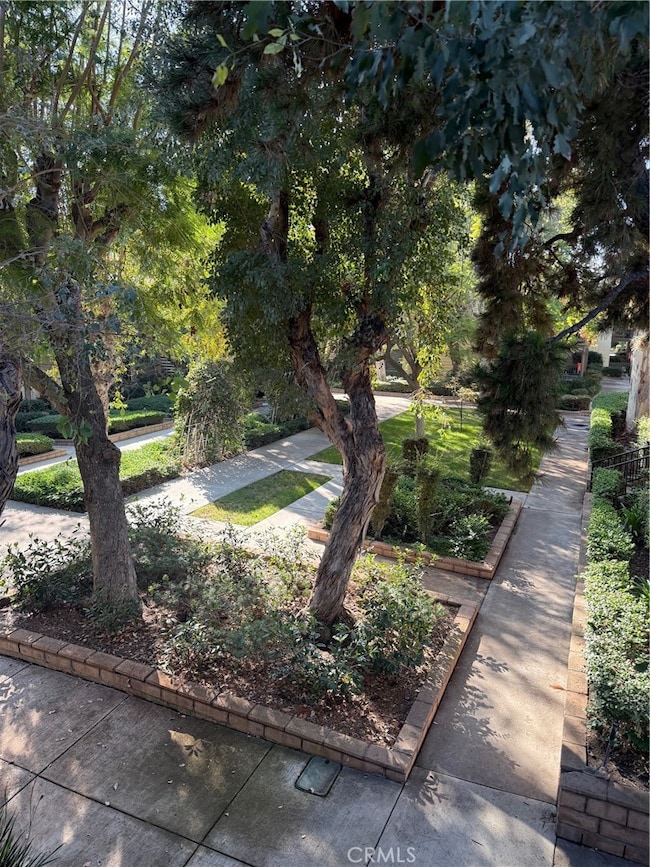 Seranado Fountain Apartments, Orange, CA 92869 - photo 2