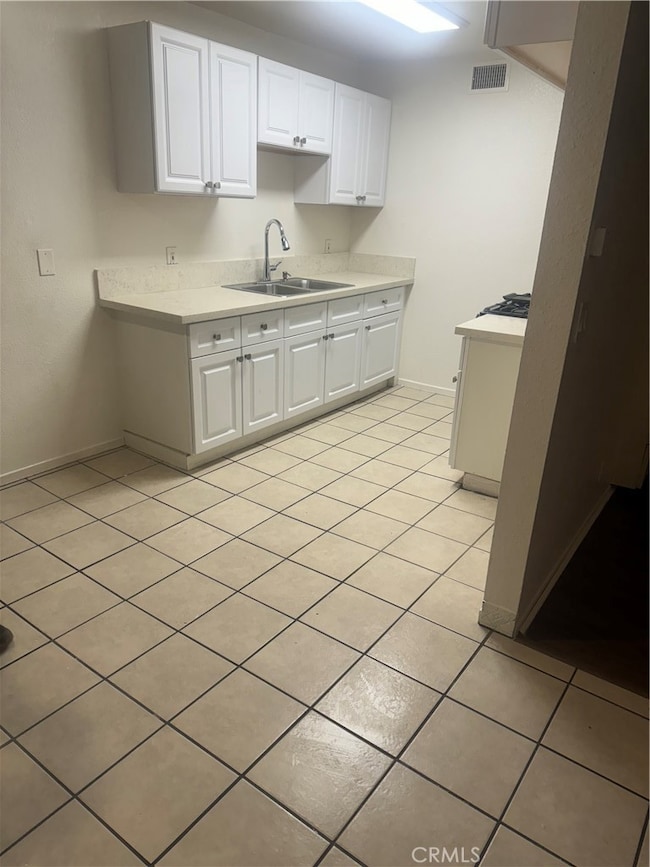 811 Java Ave, Inglewood, CA 90301 - photo 3