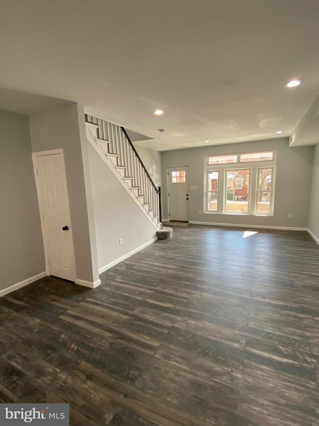 3318 Brighton St, Baltimore, MD 21216 - photo 5