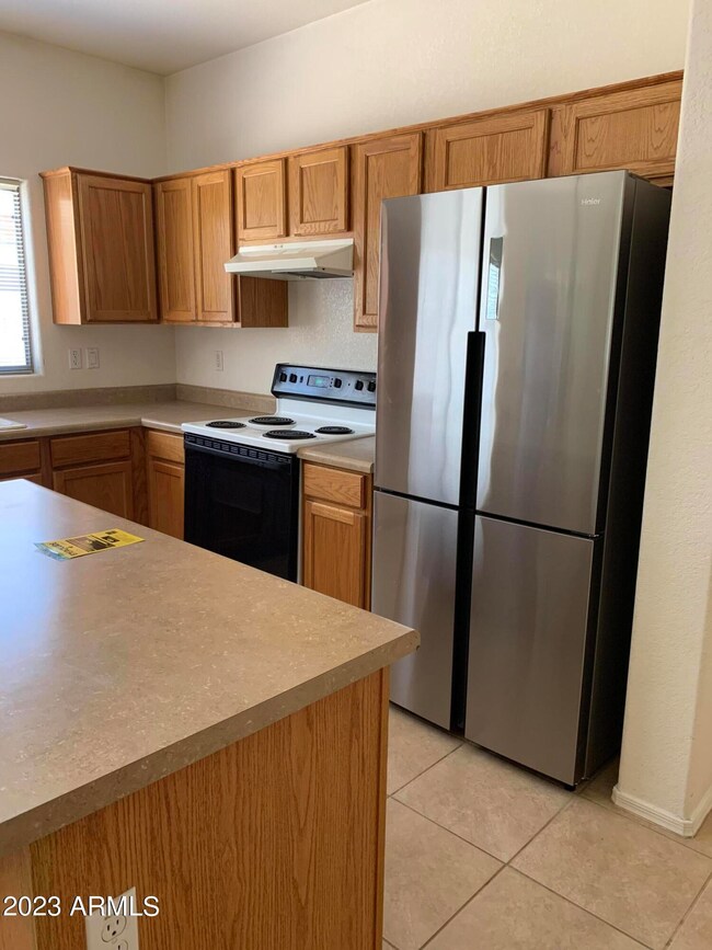 1106 E Carob Dr, Chandler, AZ 85286 - photo 5