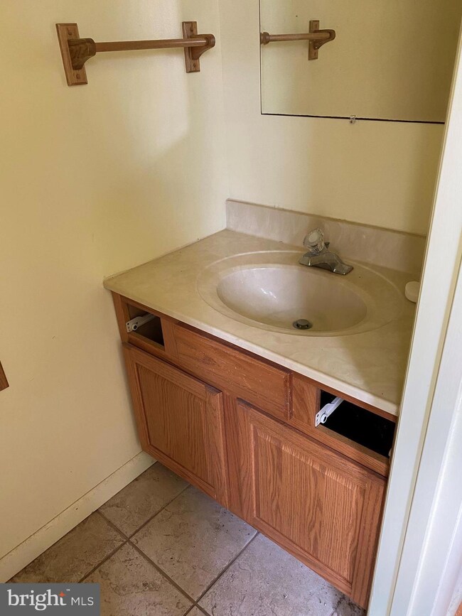 217 Edmore Rd, Chestertown, MD 21620 - photo 7