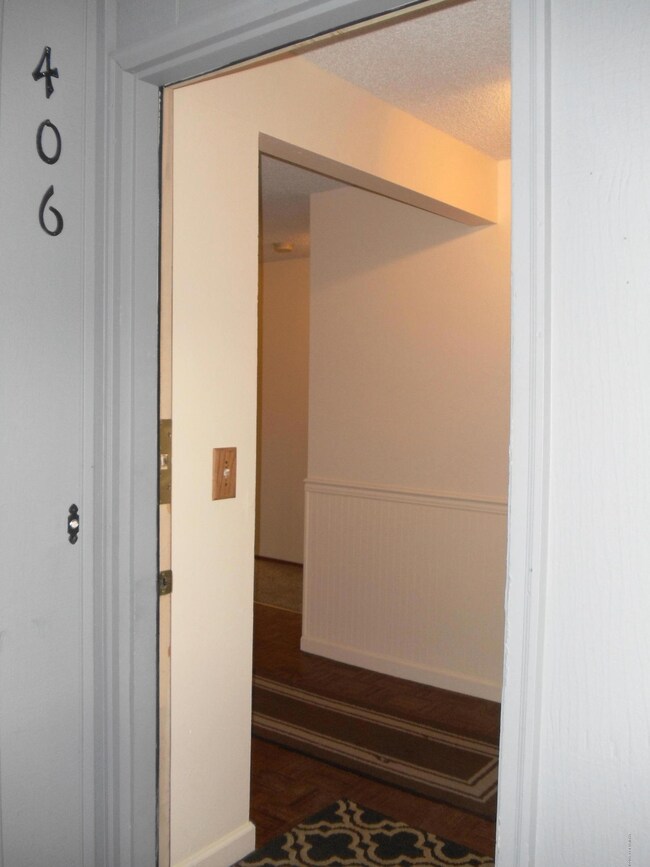 2240 Sentry Dr unit C406, Anchorage, AK 99507 - photo 4