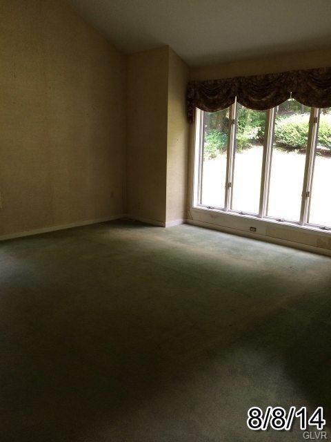 4010 Hillview Rd, Temple, PA 19560 - photo 2