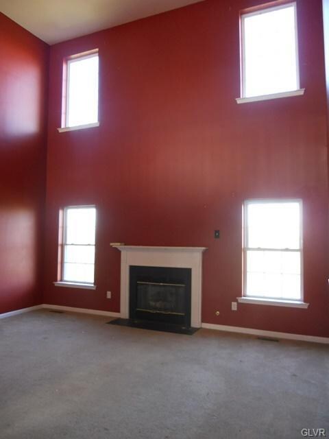 7051 Tuscany Dr, Macungie, PA 18062 - photo 3