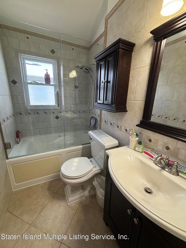 66 Reid Ave, Staten Island, NY 10305 - photo 6