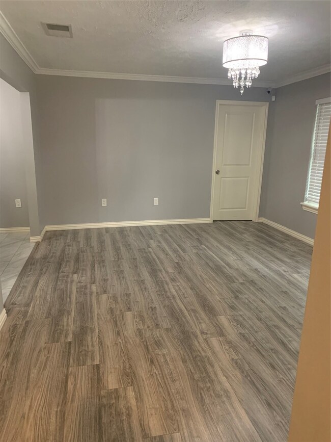 937 Marcolin St, Houston, TX 77088 - photo 2