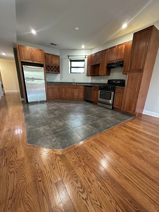 4336 S Indiana Ave unit 1, Chicago, IL 60653 - photo 4