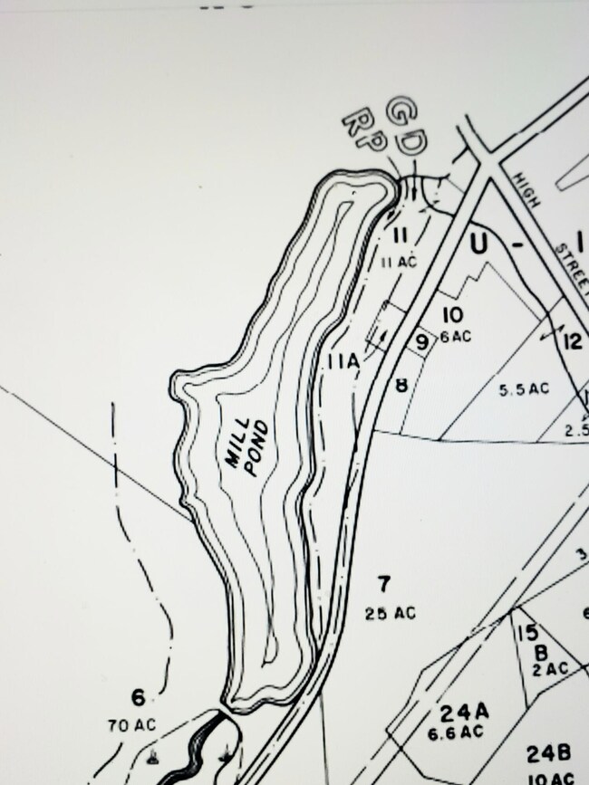 Map showing Lot 11