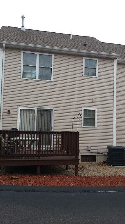 835 Sandy Ln unit 6, Warwick, RI 02889 - photo 3