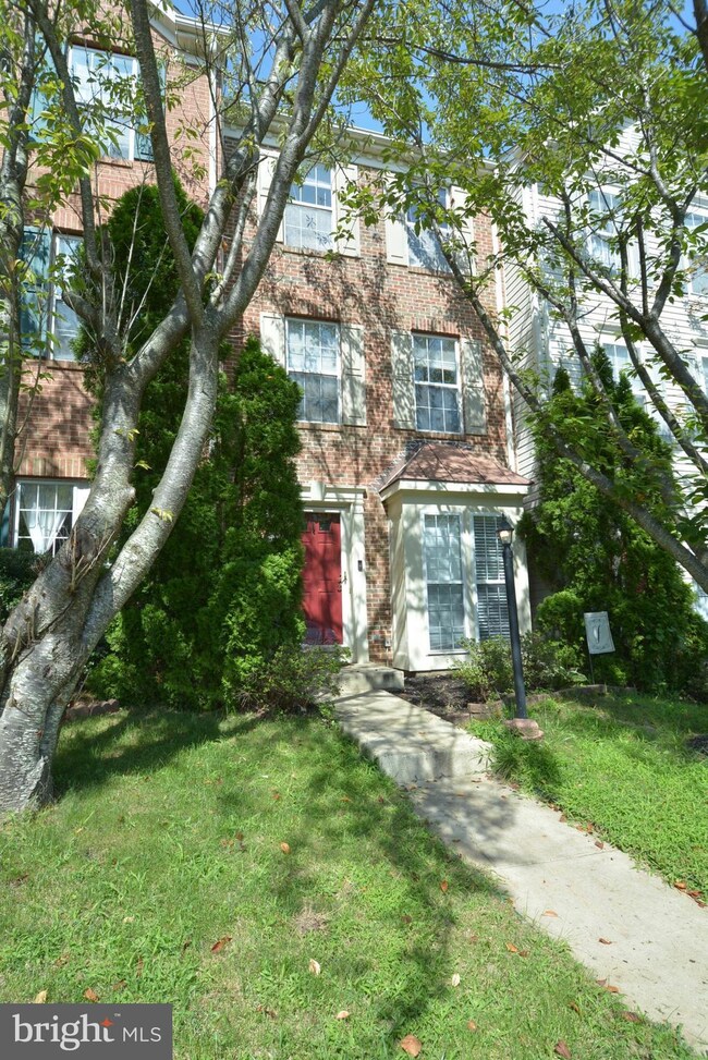 15612 Three Otters Place, Manassas, VA 20112 - photo 2