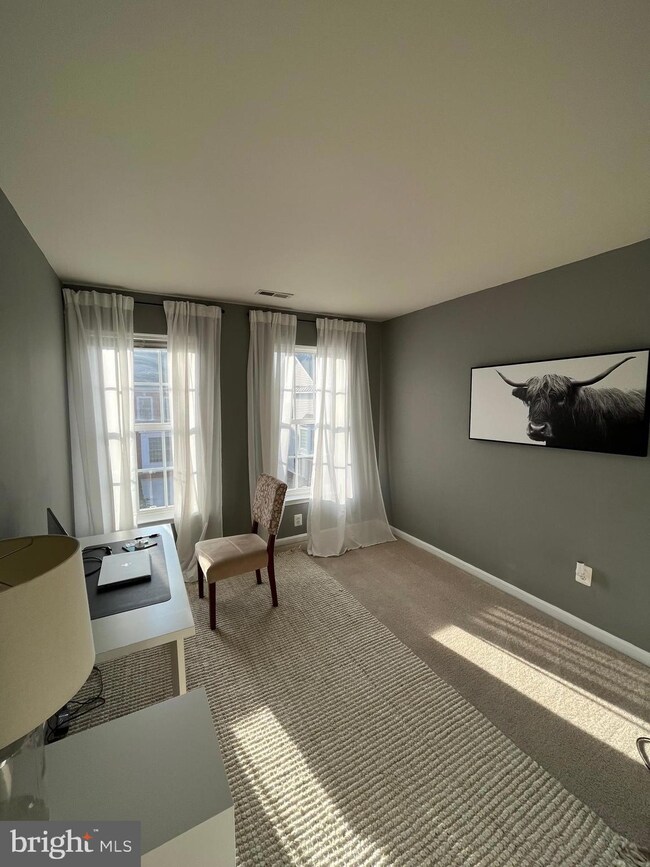 21835 Ladyslipper Square, Ashburn, VA 20147 - photo 6