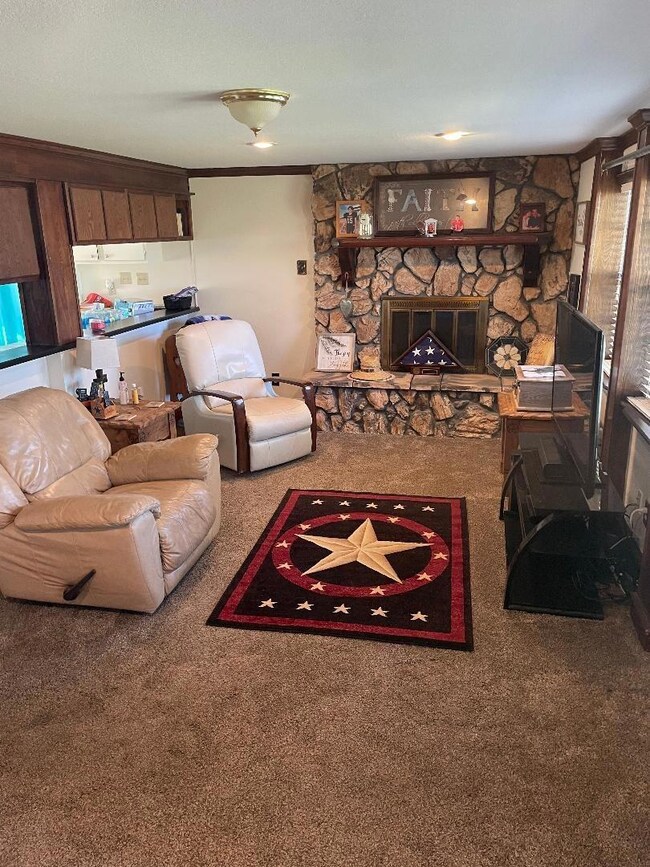 1550 Arvel Cir, Azle, TX 76020 - photo 4