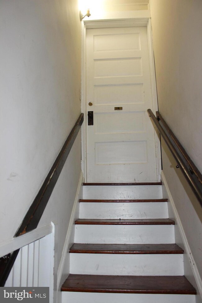 306 N East St unit 2, Culpeper, VA 22701 - photo 2