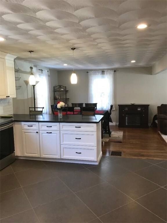 475 Rocky Hill Rd, North Scituate, RI 02857 - photo 5