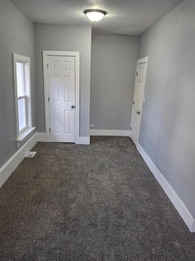 2320 Manz St, Muskegon, MI 49444 - photo 5